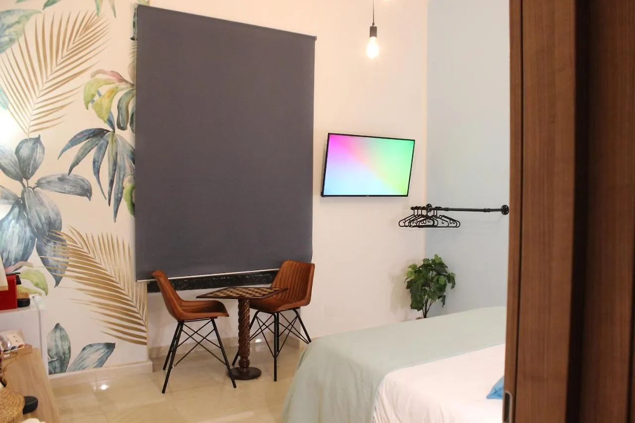 Little Suite Capri Naples 0*,  Italy